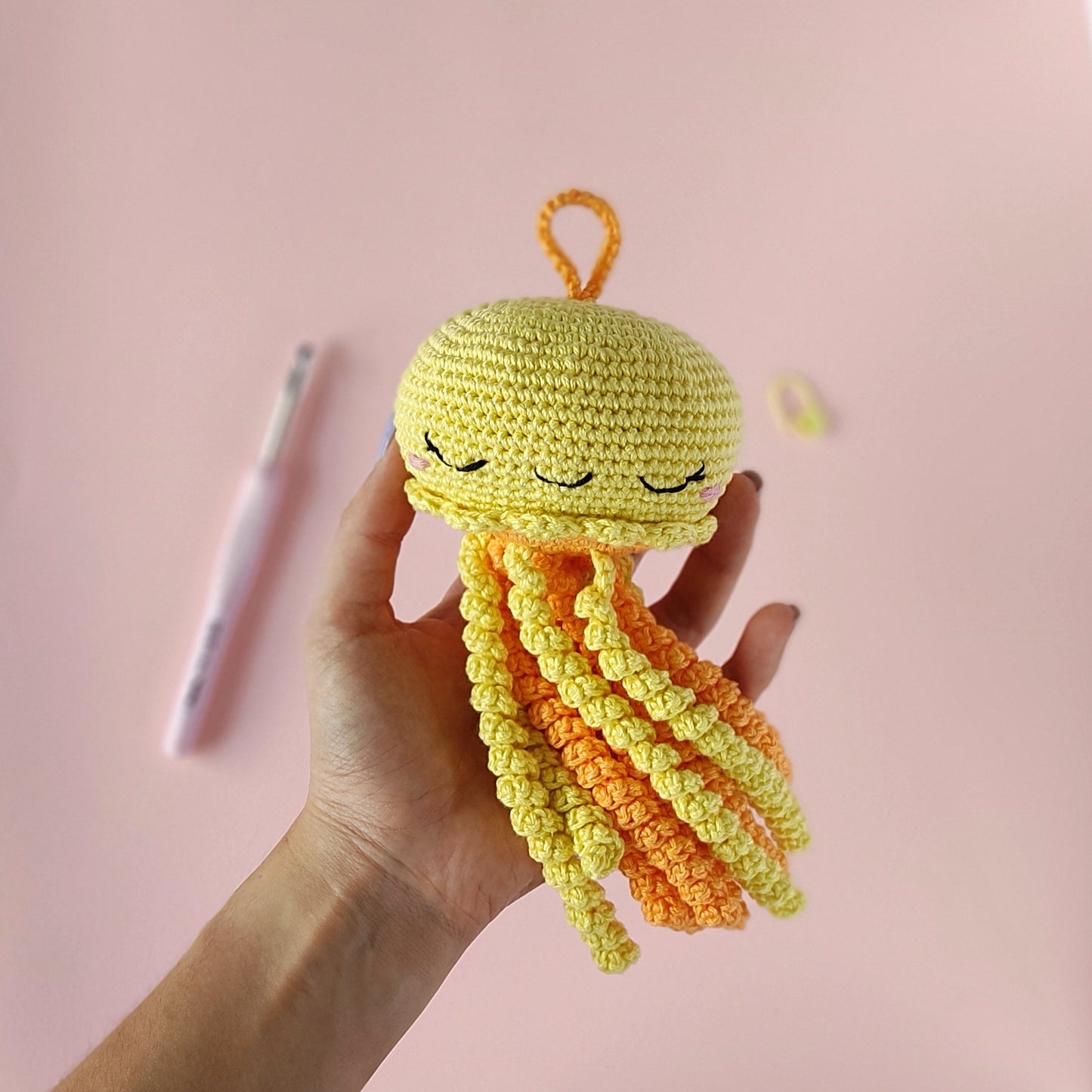 Yujin the Jellyfish - Sleepy